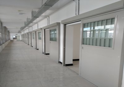 監(jiān)獄門-029